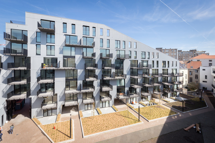 Canal District