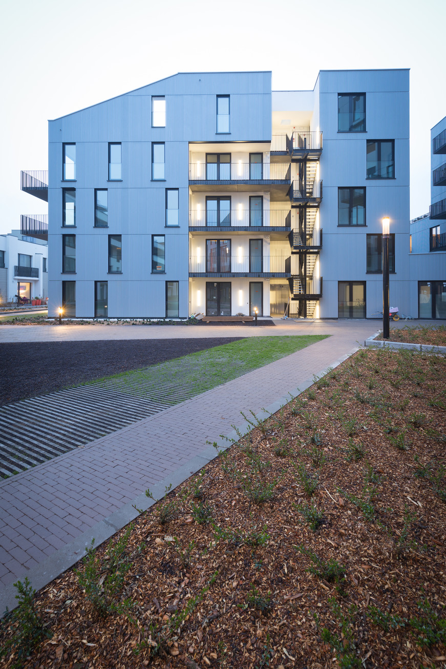 Canal District